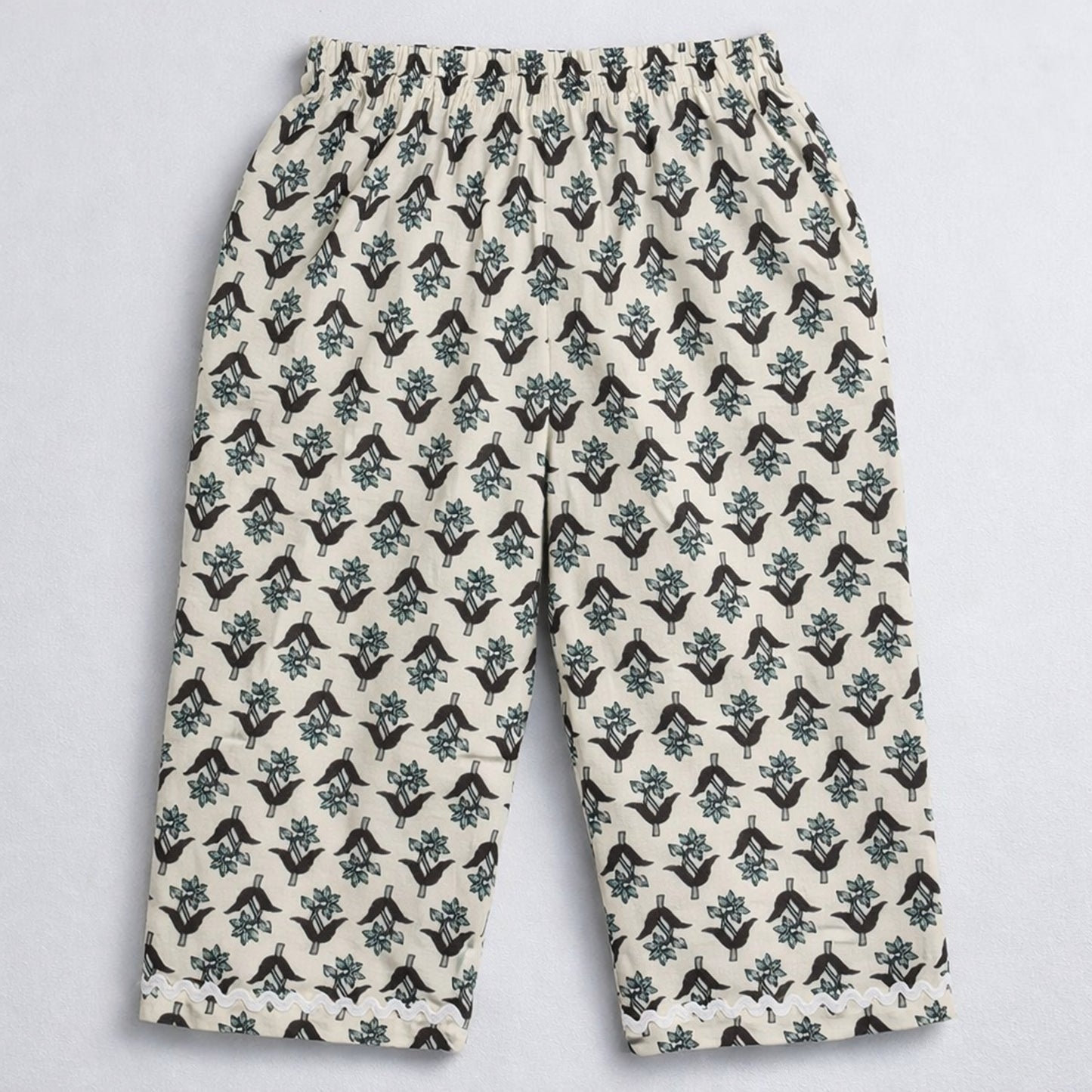 The Magic Wand Cotton Woven Three Fourth Sleeves Laced Floral Printed Top And Pant Set - Off White