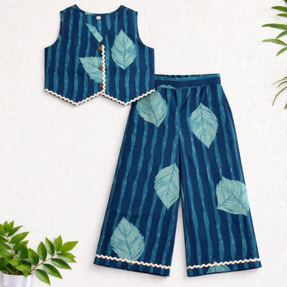 The Magic Wand Cotton Woven Sleeveless Leaf Printed Waistcoat Top And Pant Set - Teal Blue
