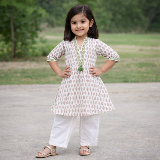 The Magic Wand Cambric Woven Three-Fourth Sleeves Butti Printed Kurti And Pant Set - Off White