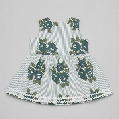 The Magic Wand Cambric Cotton Woven Sleeveless Floral Printed Kurta And Afghani Pant Set - Grey