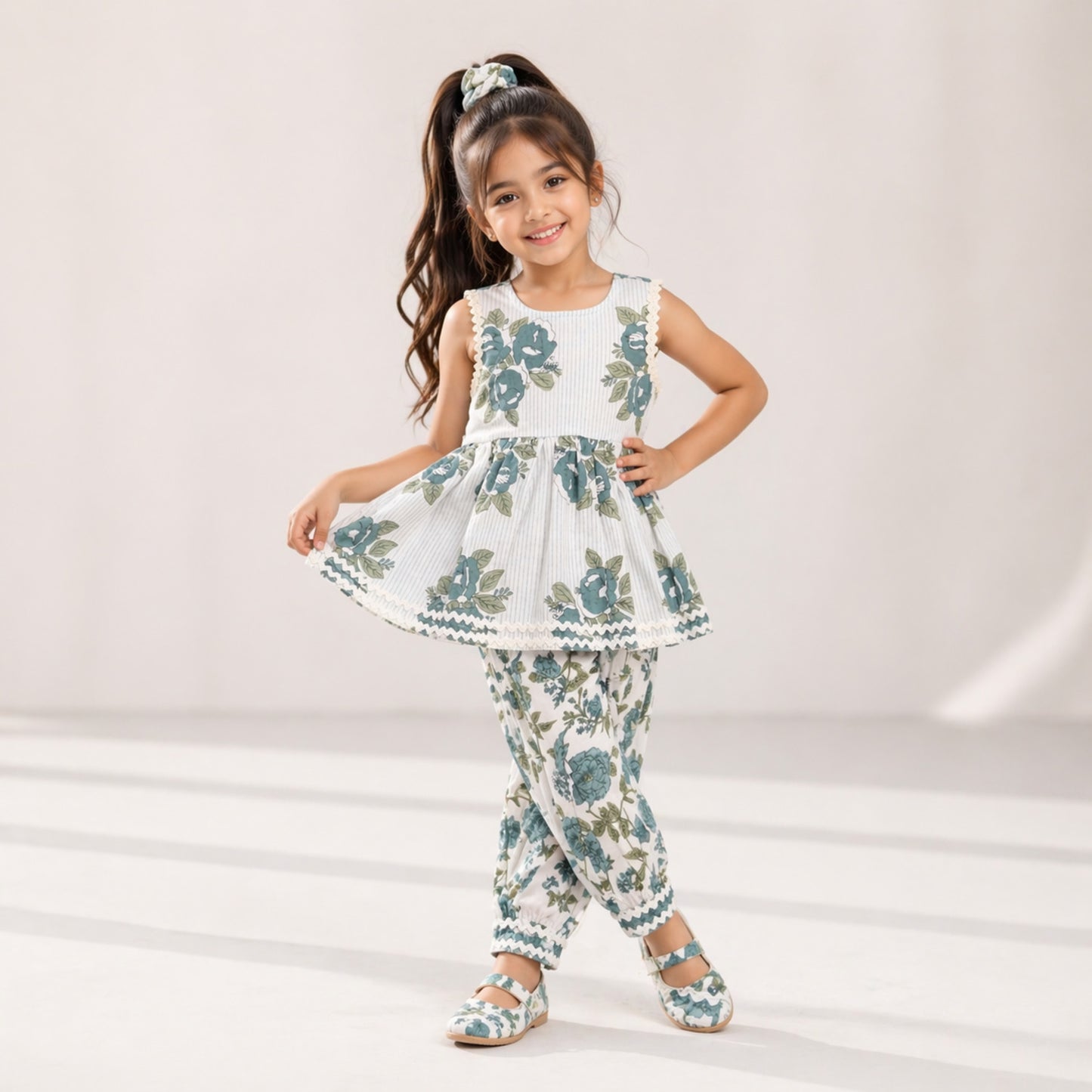 The Magic Wand Cambric Cotton Woven Sleeveless Floral Printed Kurta And Afghani Pant Set - Grey