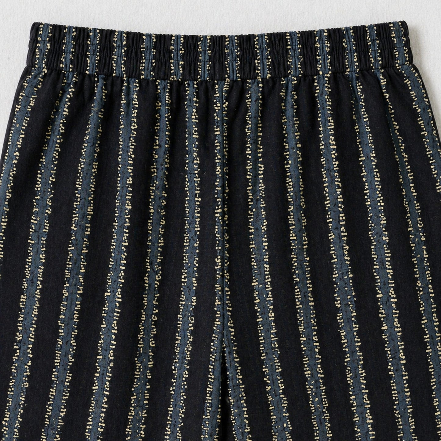 The Magic Wand Cotton Woven Strappy Stripes Printed Smocking Top And Pant Set - Black