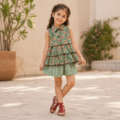 The Magic Wand Cotton Woven Sleeveless Floral Tiered Top And Shorts Set - Green
