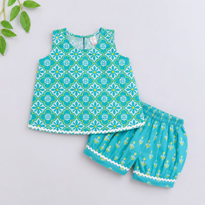 The Magic Wand Cotton Woven Sleeveless Floral Printed Laced Top And Shorts Loungewear Set-Turquoise