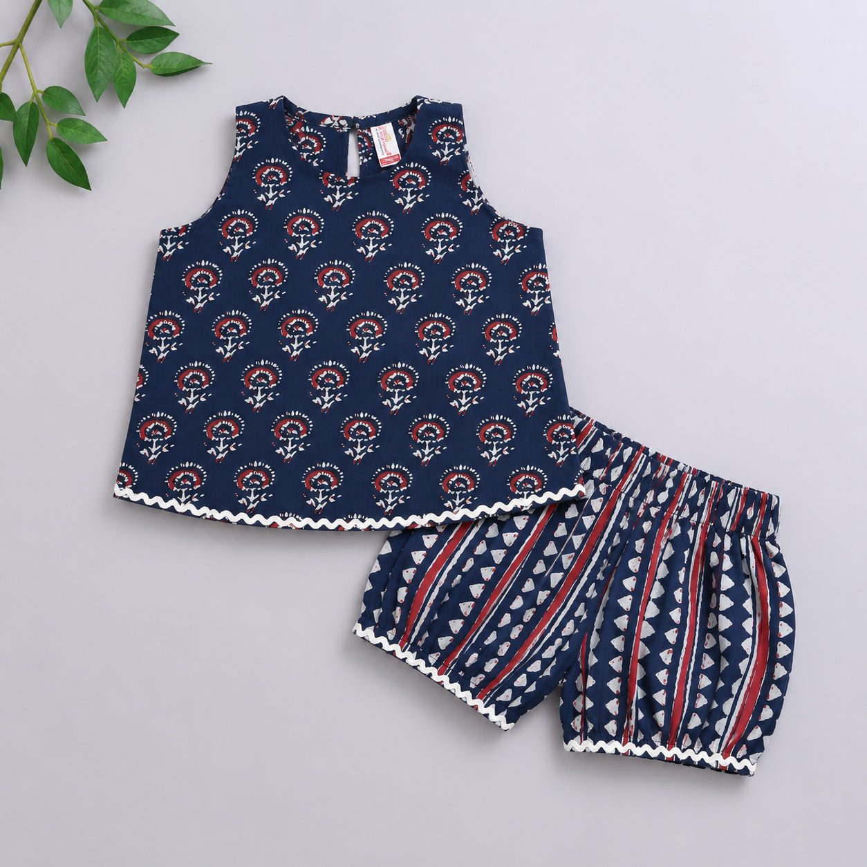 The Magic Wand Cotton Woven Sleeveless Floral Printed Laced Top And Shorts Loungewear Set- Indigo