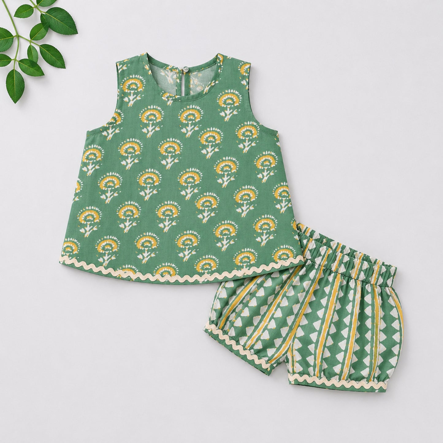 The Magic Wand Cotton Woven Sleeveless Floral Printed Laced Top And Shorts Loungewear Set-Green
