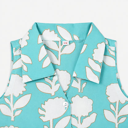 The Magic Wand Cotton Woven Sleeveless Floral Printed Collared Shirt And Stripes Shorts Set - Turquoise