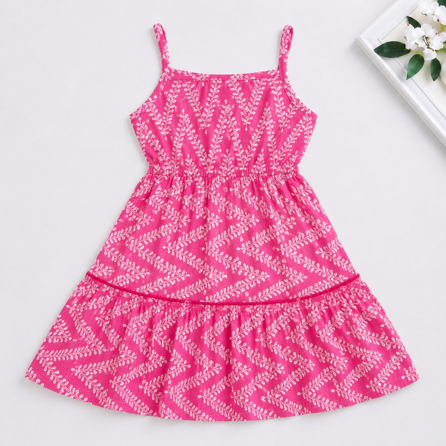 The Magic Wand Cotton Woven Strappy Zig Zag Leaf Printed Dress - Pink