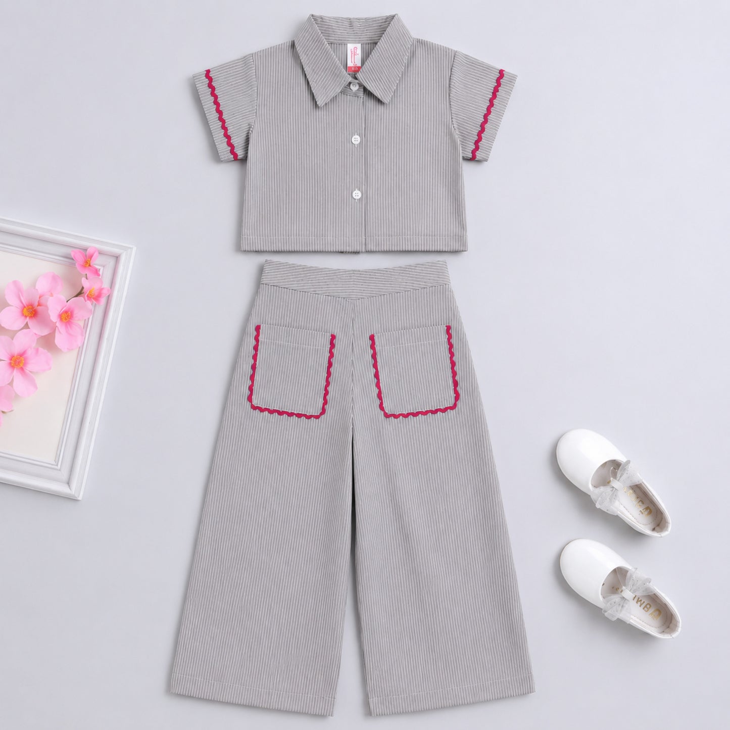 The Magic Wand Cotton Woven Half sleeves Striped Shirt And Pant With Patch Pocket - White