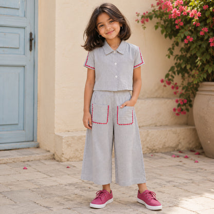 The Magic Wand Cotton Woven Half sleeves Striped Shirt And Pant With Patch Pocket - White