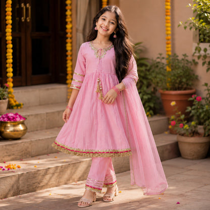 The Magic Wand Woven Three Fourth Sleeves Laced Anarkali Kurti And Pant Set With Dupatta - Pink