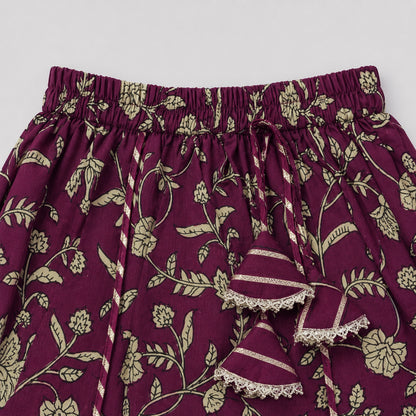 The Magic Wand Cambric Cotton Woven Half Sleeves Butti Printed And Laced Kurti And Lehenga Set With Dupatta - Wine