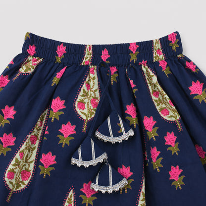 The Magic Wand Cambric Woven Laced Paisley Printed Choli And Lehenga Set With Dupatta - Navy Blue