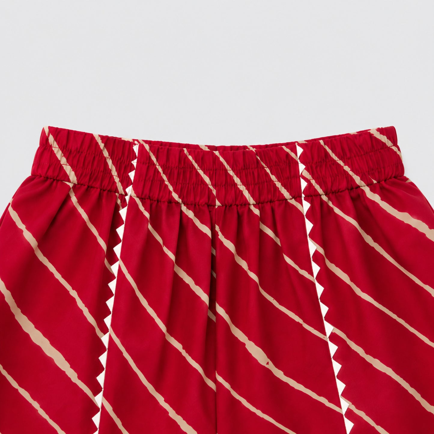 The Magic Wand Cambric Woven Bell Sleeves Bandhani Gathered Kurta And Tulip Pant Set - Red