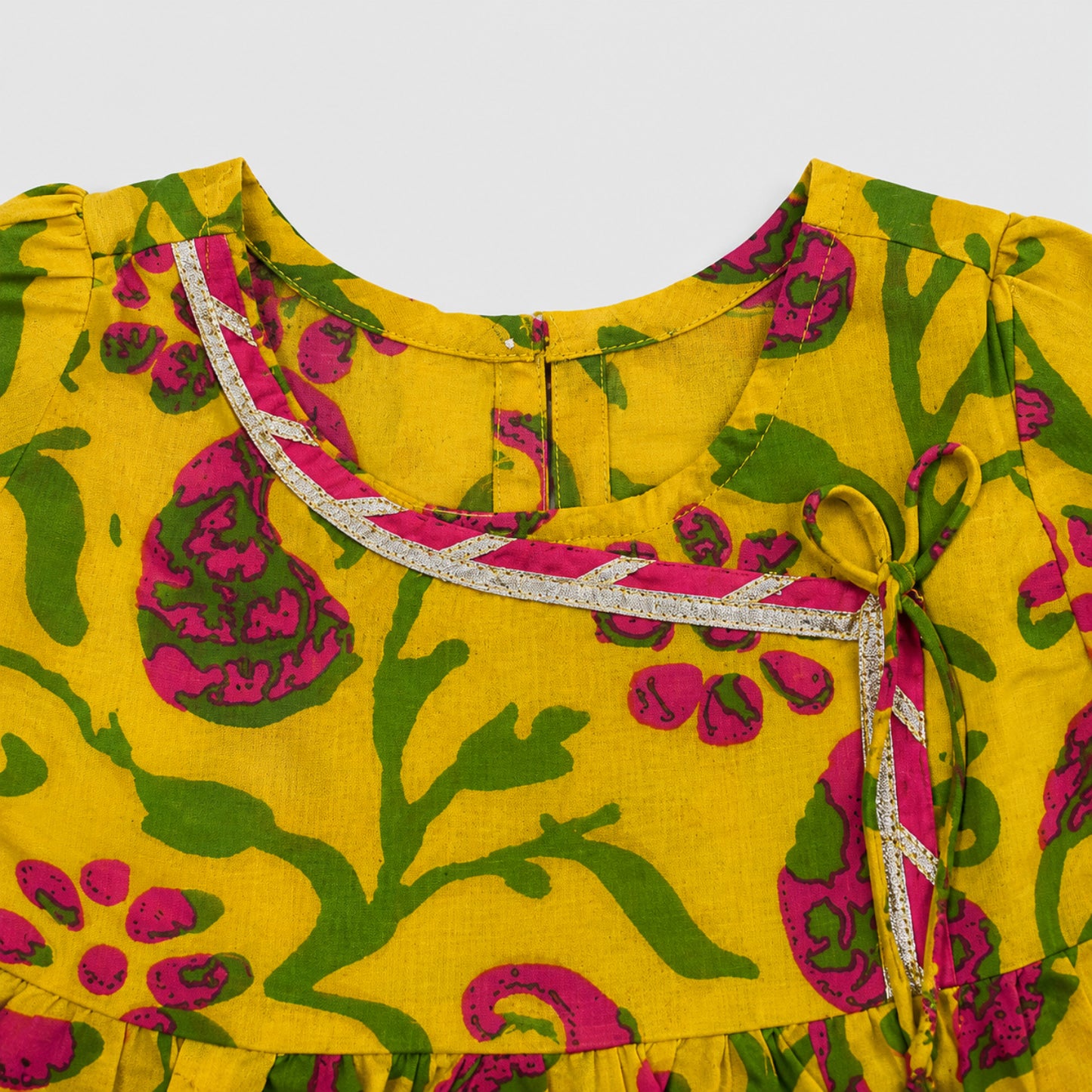 The Magic Wand Cambric Woven Bell Sleeves Floral Paisley Gathered Kurta And Tulip Pant Set - Yellow