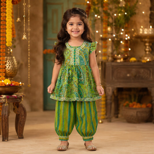 The Magic Wand Cambric Woven Paisley Printed Gathered Top And Afghani Pant Set - Green