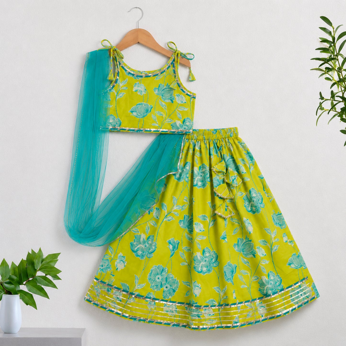 The Magic Wand Cambric Woven Shoulder Tie-Up Floral Vine Printed Choli And Lehenga Set With Dupatta - Green
