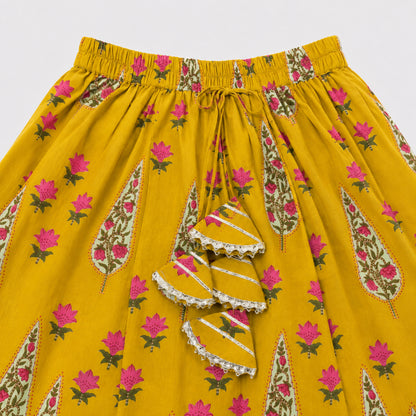 The Magic Wand Cambric Woven Laced Paisley Buta Printed Choli And Lehenga Set With Dupatta - Mustard