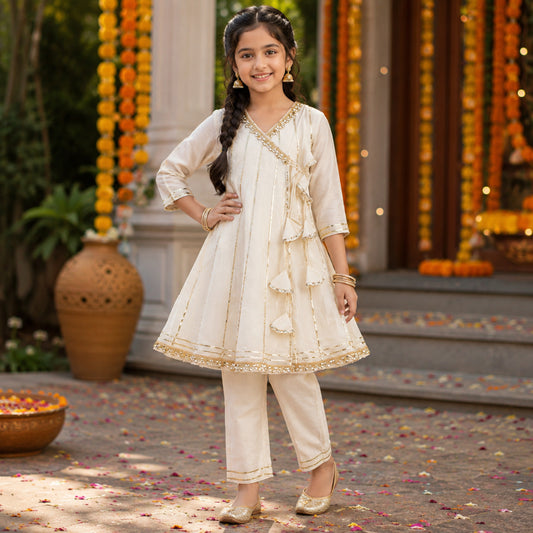 The Magic Wand Woven Three Fourth Sleeves Gota Laced Angrakha Kurta And Pant Set - White