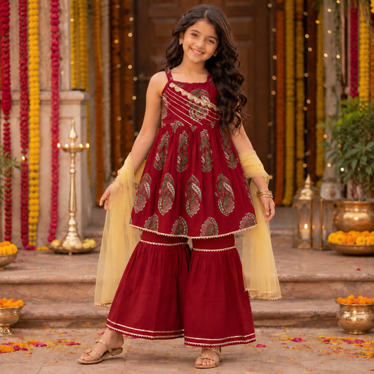 The Magic Wand Cambric Woven Strappy Paisley Printed Peplum Top And Sharara Set With Dupatta - Red