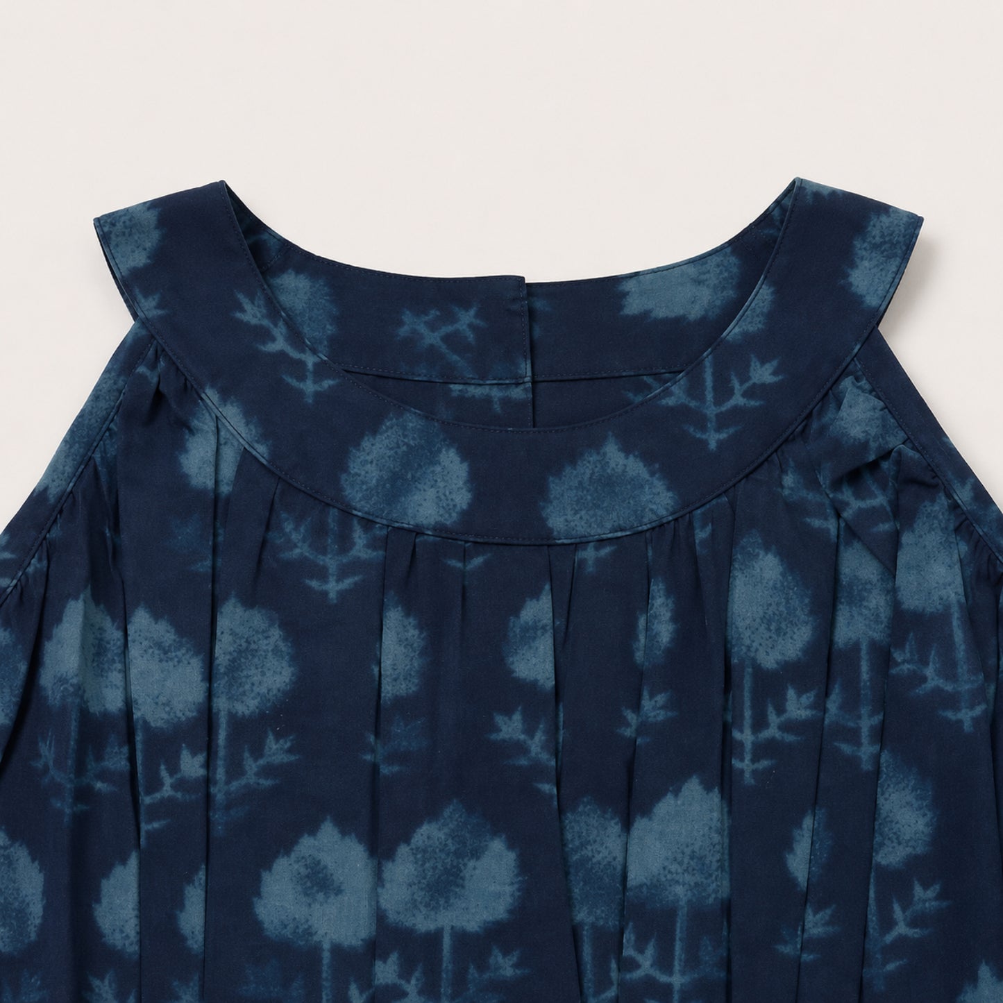 The Magic Wand Cambric Woven Tree Printed Crop Top And Oversized Polka Dots Tiered Skirt Set - Navy Blue