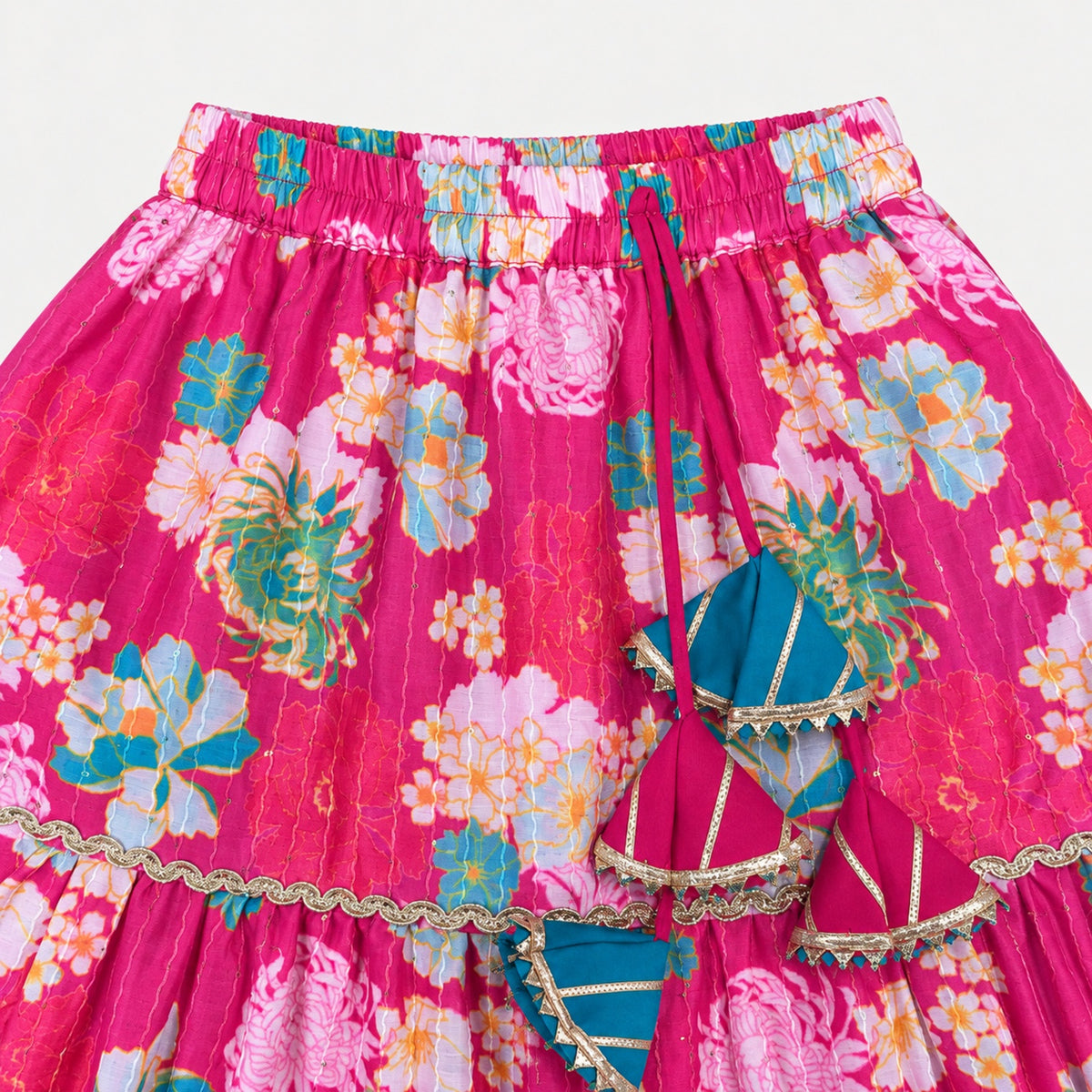 The Magic Wand Woven Sleeveless Lace And Sequin Embellished Tassel Detailed Choli And Lehenga Set With Dupatta - Fuchsia