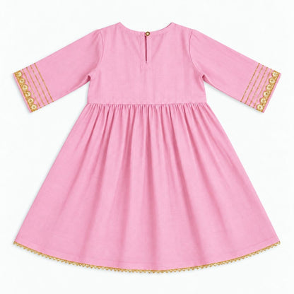 The Magic Wand Woven Elbow Sleeves Aaliya Cut Laced Kurti And Pant Set With Dupatta - Pink