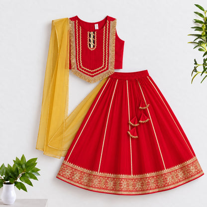 The Magic Wand Woven Sleeveless Fringe Laced Top And Paneled Lehenga Set With Dupatta - Red