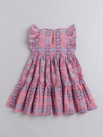 The Magic Wand Graphic Printed Tiered Dress For Girls With Ruffles at  Sleeves Pink
