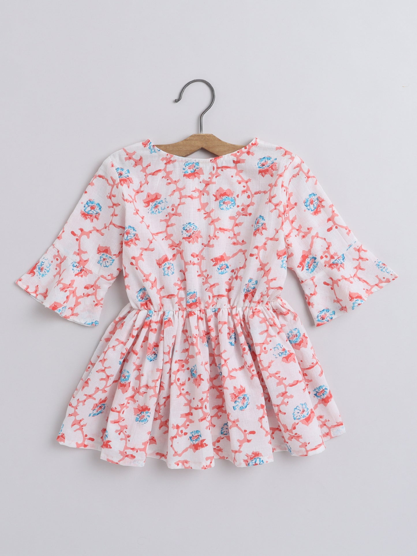 Gathered 3/4 Sleeves Floral Printed Round Neck Top With Tassels For Girls-Cream