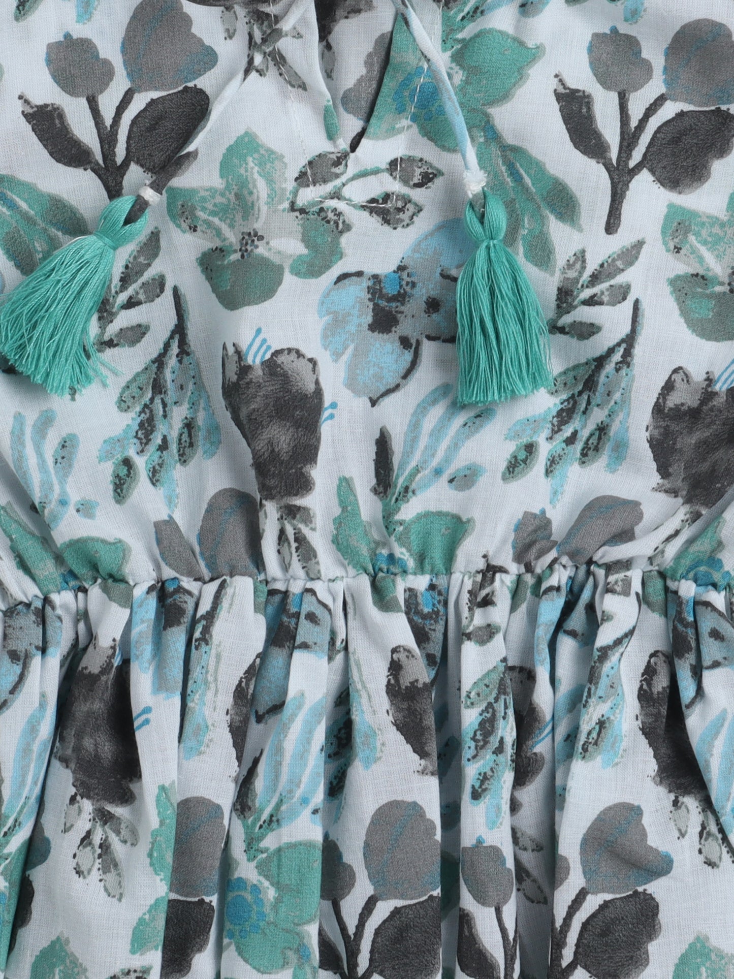 Gathered 3/4 Sleeves Floral Printed Round Neck Top With Tassels For Girls -Green