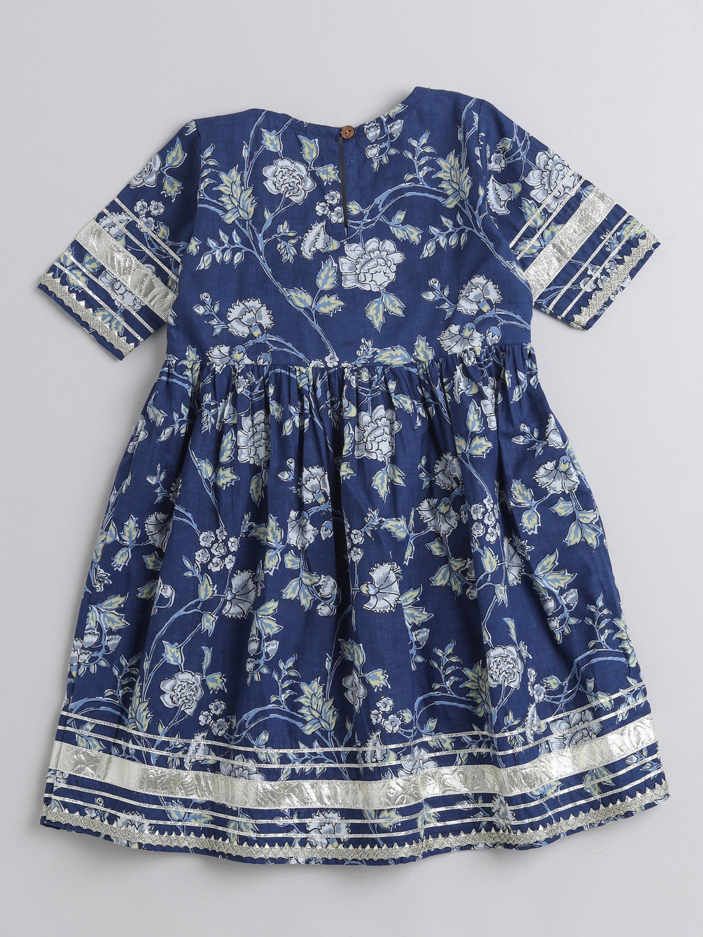 Half Sleeves Seamless Floral Printed & Gota Lace Embellished Kurta & Pant Set - Navy Blue