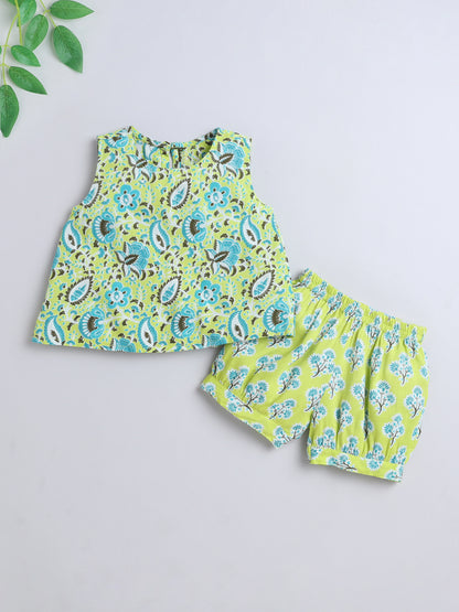 Sleeveless Floral Top and Shorts Night Wear Lounge Wear Set Green