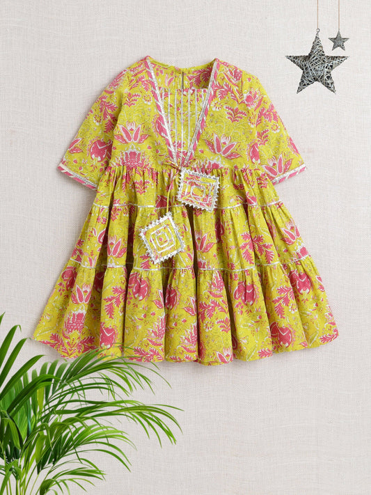 The Magic Wand Printed Short Sleeves Gora Lace & Tassle Detailing Tiered Gota Dress For Girls