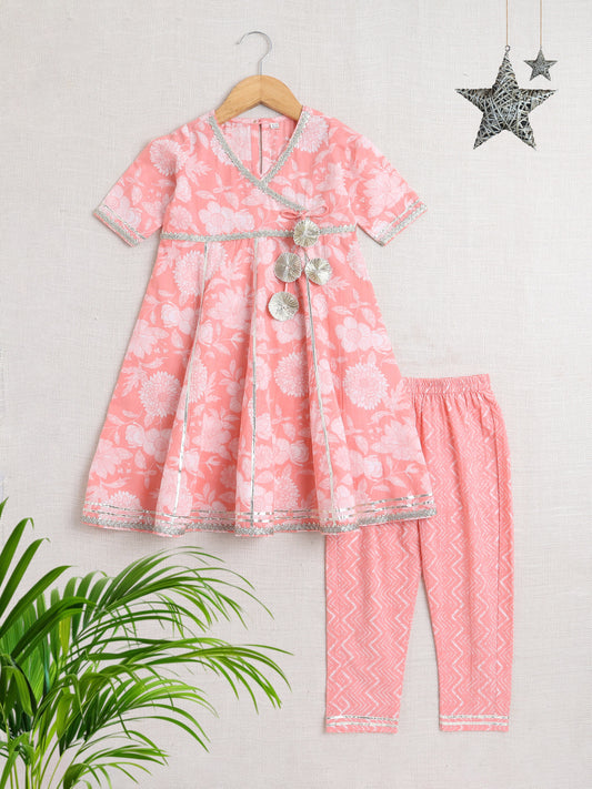 Floral Printed Elbow Sleeves Gota Lace Tassled Anarkali Kurti And Pant Set-Peach