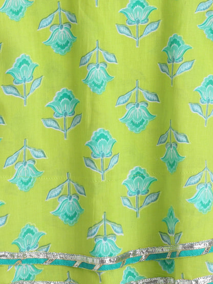 Sleeveless Tie Up All over Print with Lace Kurta Dhoti Set for Navratri- Green