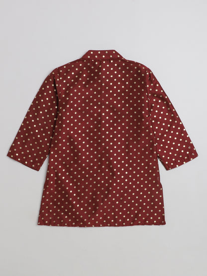 All Over Polka Dots Printed Mandarin Collar Full Sleeves Lace Embelished Kurta For Boys-Maroon