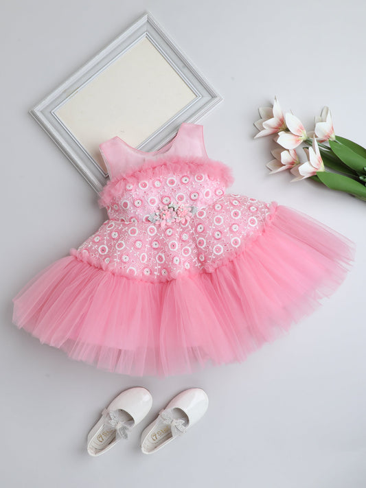 The Magic Wand Sleeveless Floral Embroidered & Applique Detailed Dress - Peach