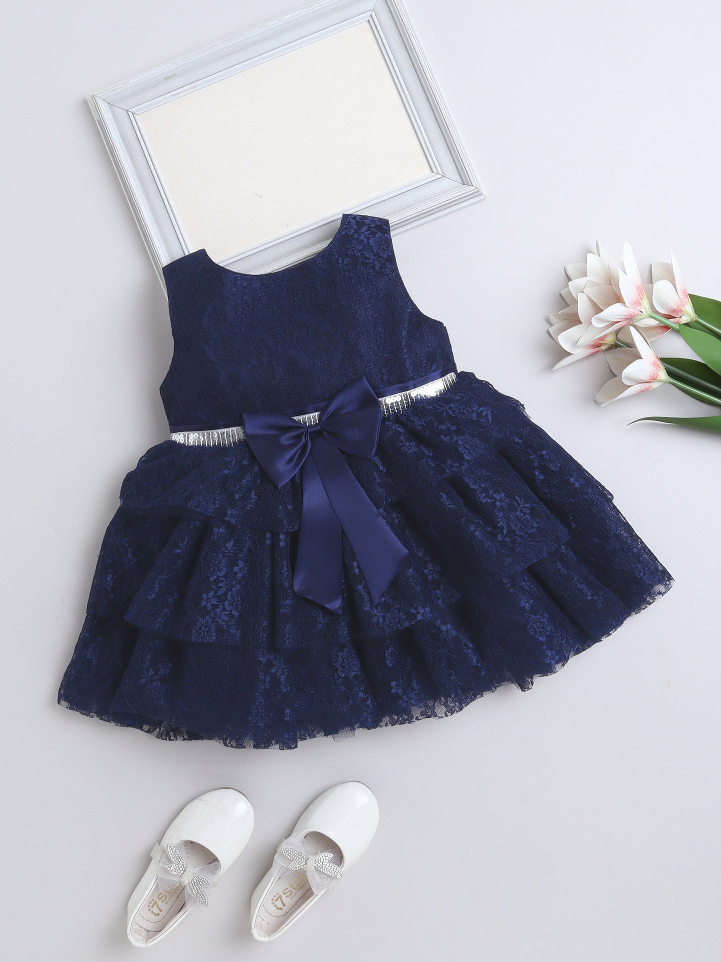 Sleeveless Bow Applique Mesh Detailed Sequin Embellished Dress - Navy Blue