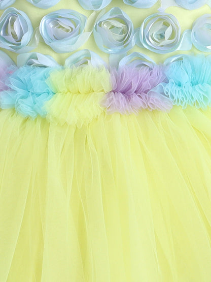 Sleeveless Flower Detailed Fit & Flare Dress -Yellow