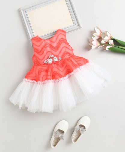 The Magic Wand Woven Sleeveless Zig Zag Laced Flared Tulle Dress With Floral Applique - Red