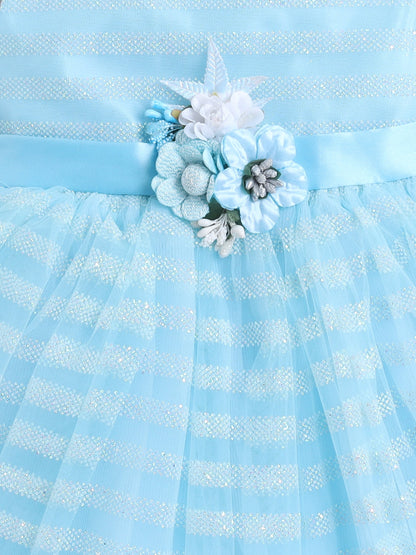 Sleeveless Flower Applique Detailed Shimmered Dress - Blue