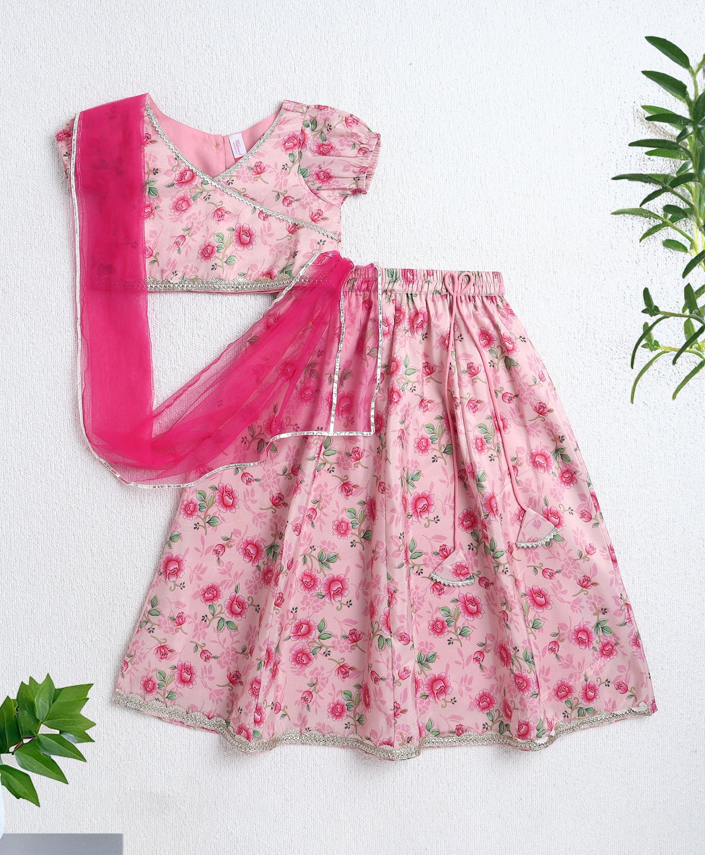 The Magic Wand Woven Puff Slevees Digital Floral Printed Choli and Lehenga Set with Dupatta- Pink
