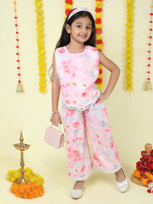 Sleeveless Floral Print Mirrow Work Lace Kurta Pyjama Set  Pink
