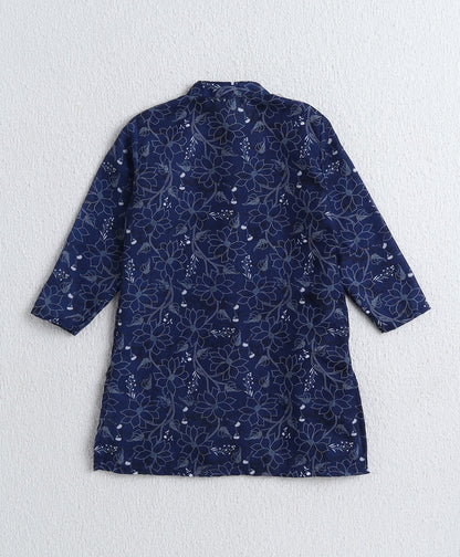 The Magic Wand Woven Full Sleeves Floral Digital Printed Kurta & Pyjama Set- Navy Blue