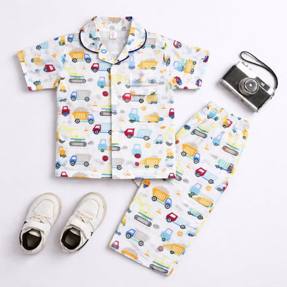 The Magic Wand Cotton Woven Half Sleeves Vehicle Printed Shirt And Pyjama Nightsuit Set - White