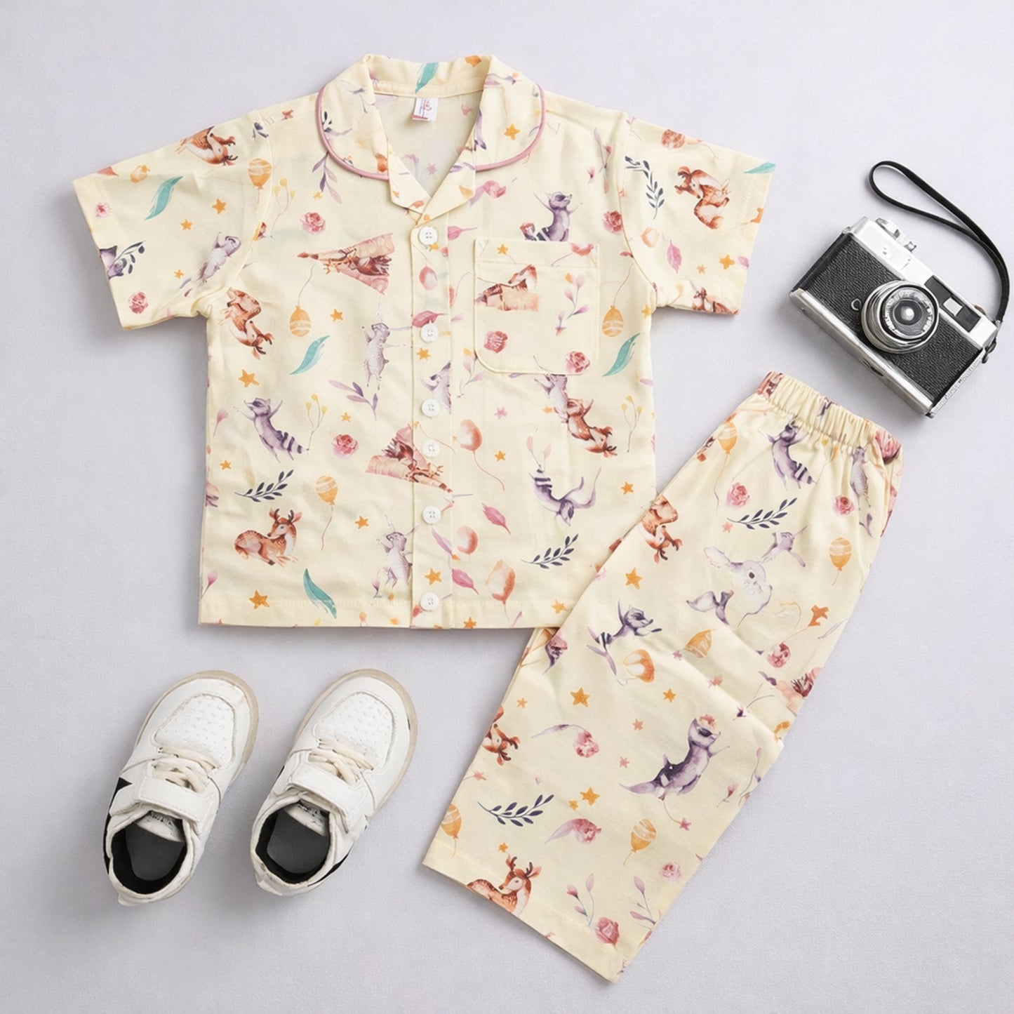 The Magic Wand Cotton Woven Half Sleeves Animals Printed Shirt And Pyjama Nightsuit Set - White