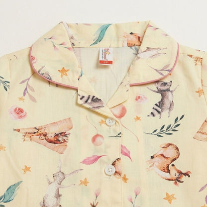The Magic Wand Cotton Woven Half Sleeves Animals Printed Shirt And Pyjama Nightsuit Set - White