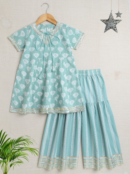 Half Sleeves Floral Kurta with Lace and Palazzo Set- Green